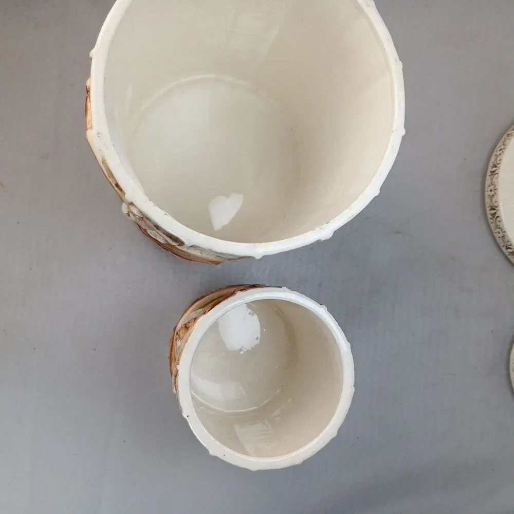 Vintage 1978 SEARS ROEBUCK Pioneer Woman ceramic kitchen canisters Salt Pepper
